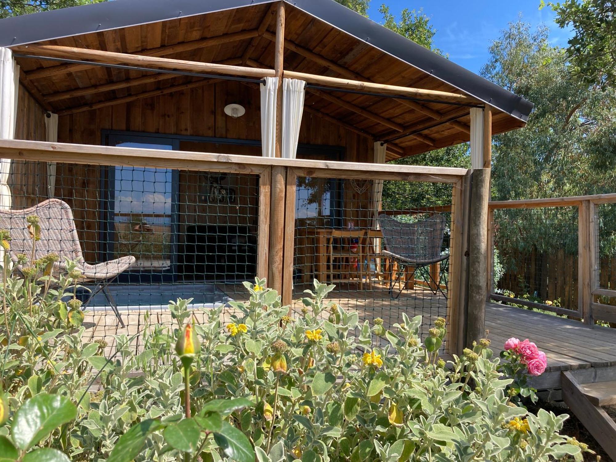 Cabanes Trésors de Campagne,spas privatifs Villarzel-du-Razes Exterior foto